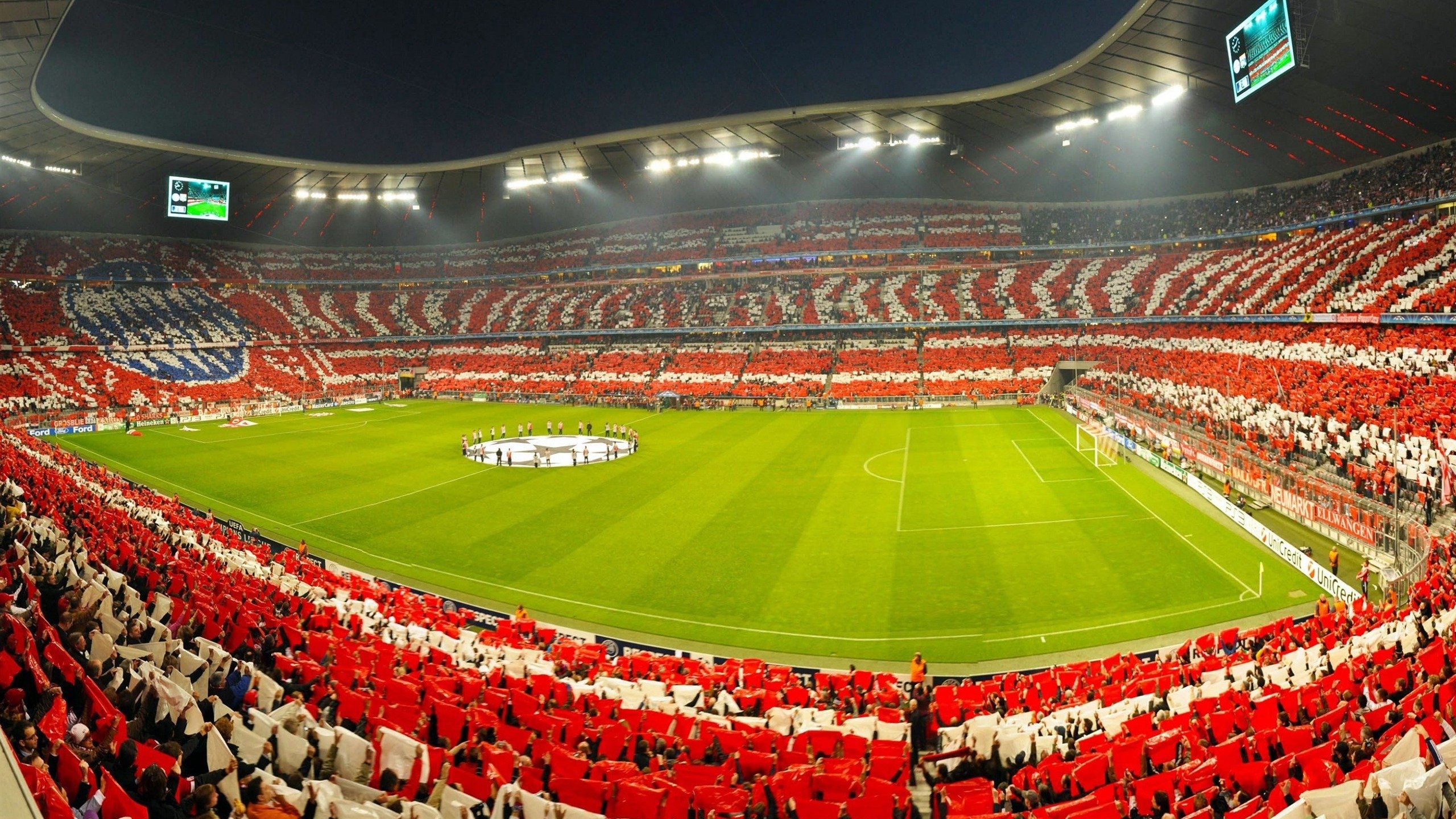 开云体育官网-英超裁判采用最新技术，判罚更精准，2021赛季英超裁判